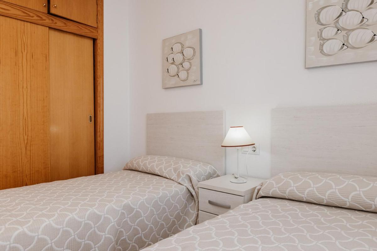 Apartamentos Vistamar 라망가델마르메노 외부 사진