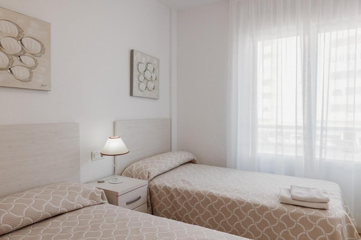 Apartamentos Vistamar 라망가델마르메노 외부 사진